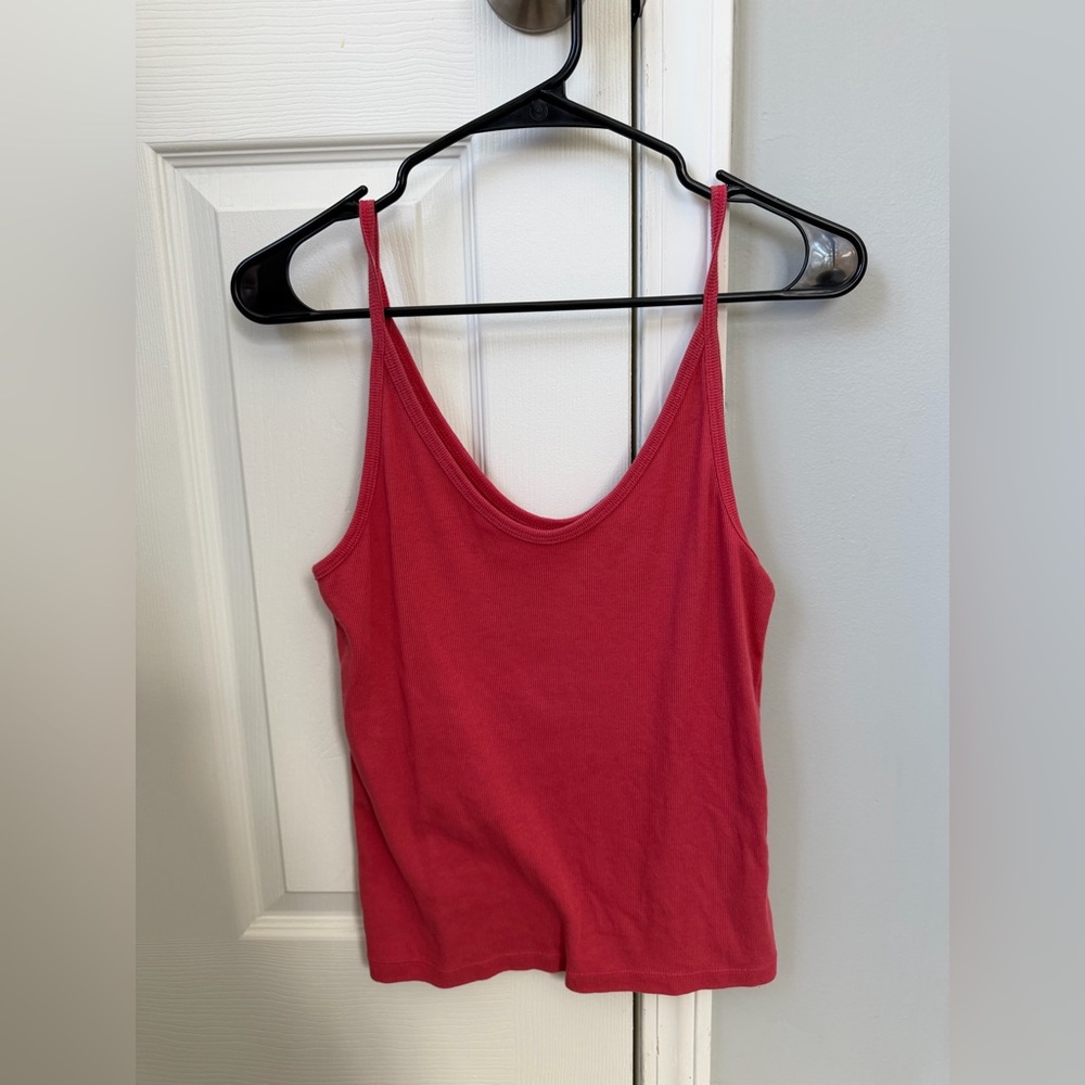 Universal Thread Coral Camisole Top
